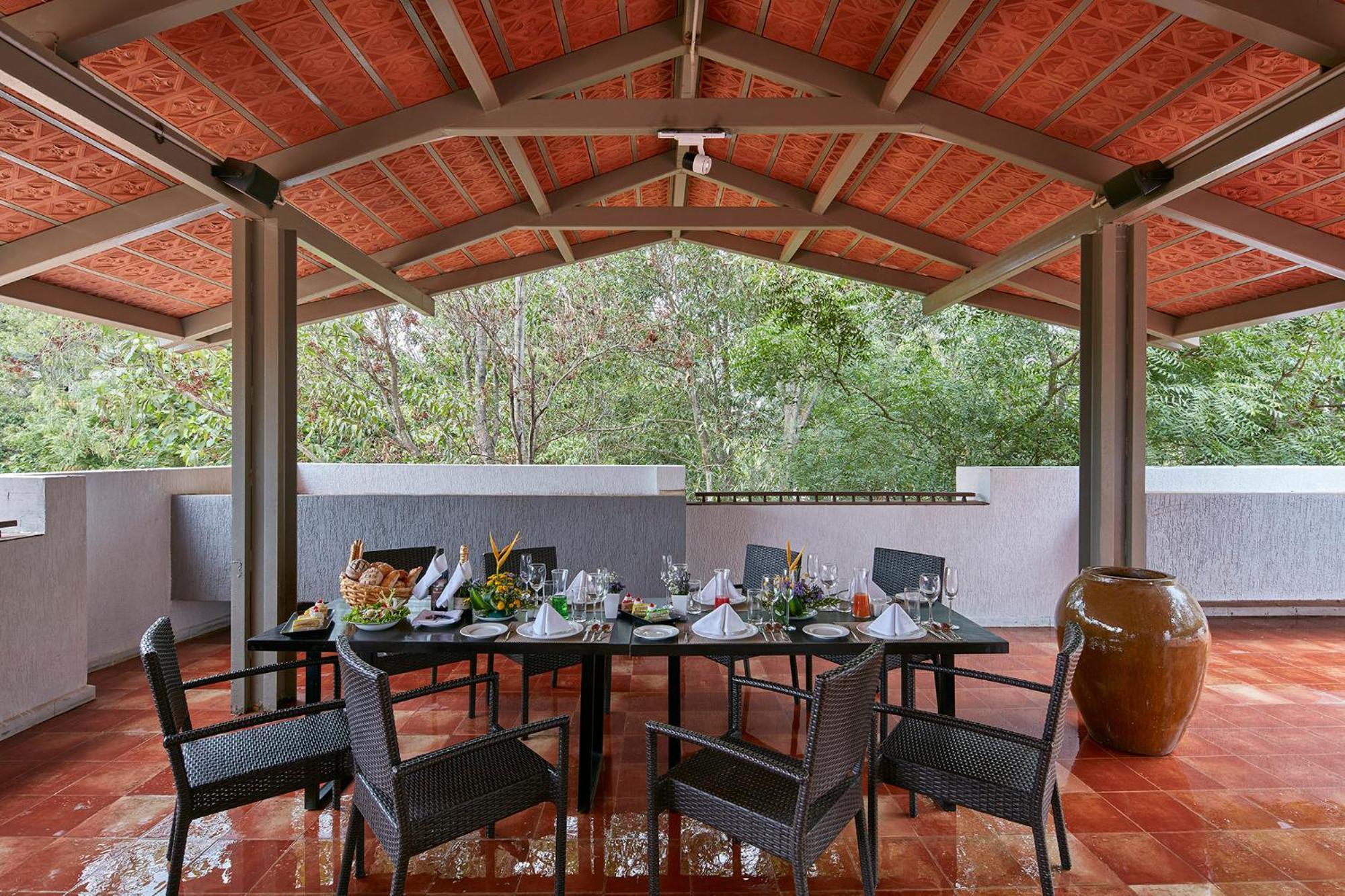 Signature Club Resort Devanahalli Eksteriør bilde