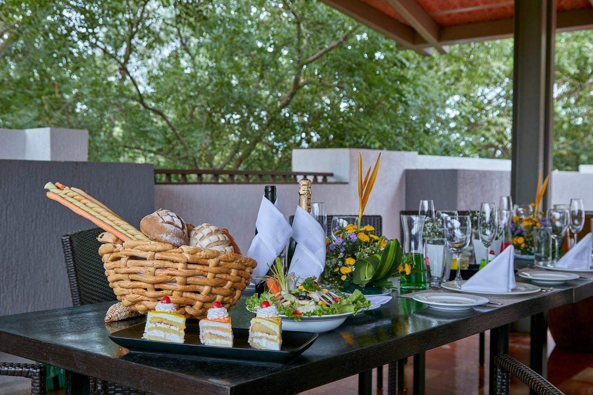 Signature Club Resort Devanahalli Eksteriør bilde