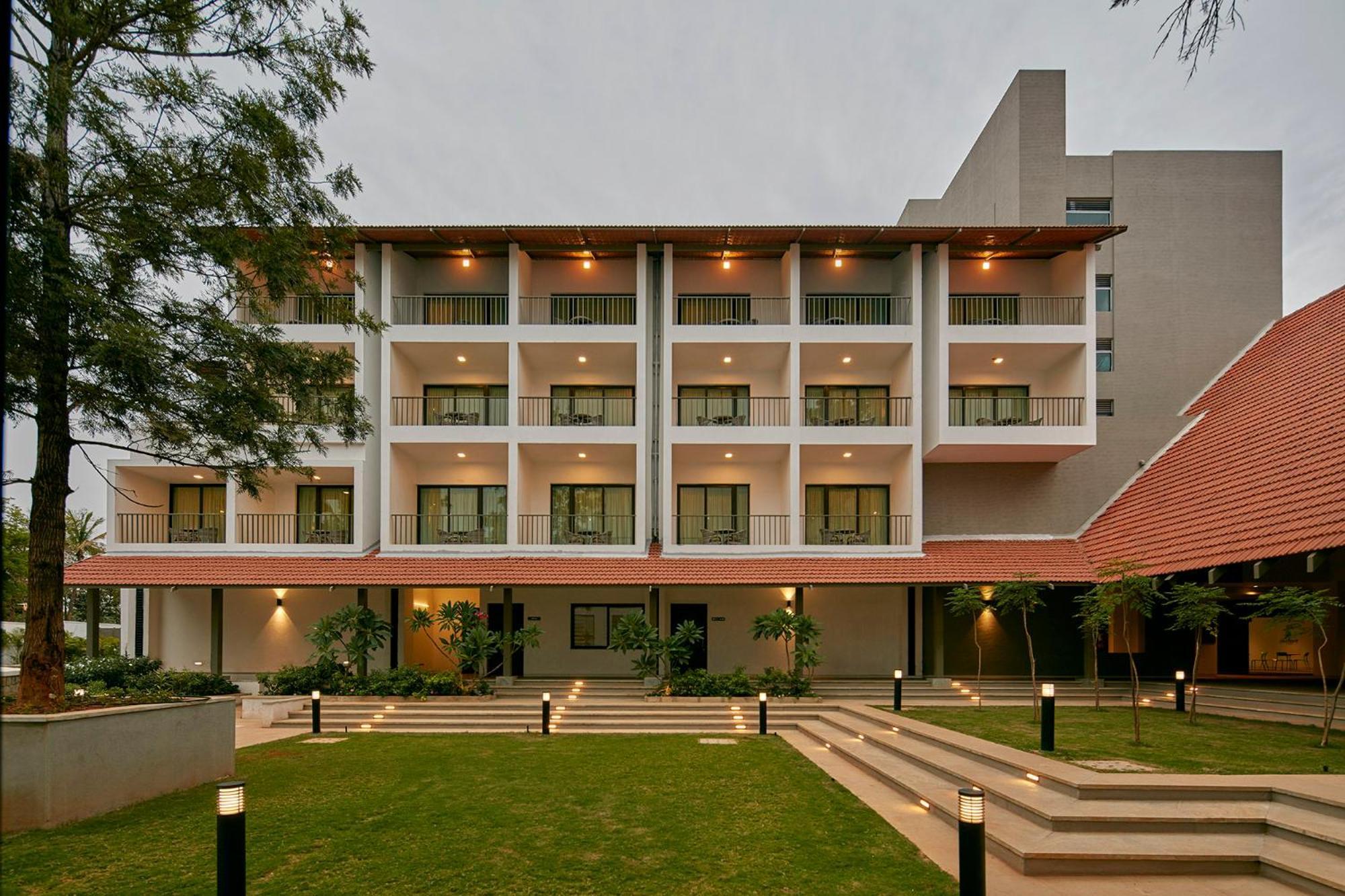 Signature Club Resort Devanahalli Eksteriør bilde