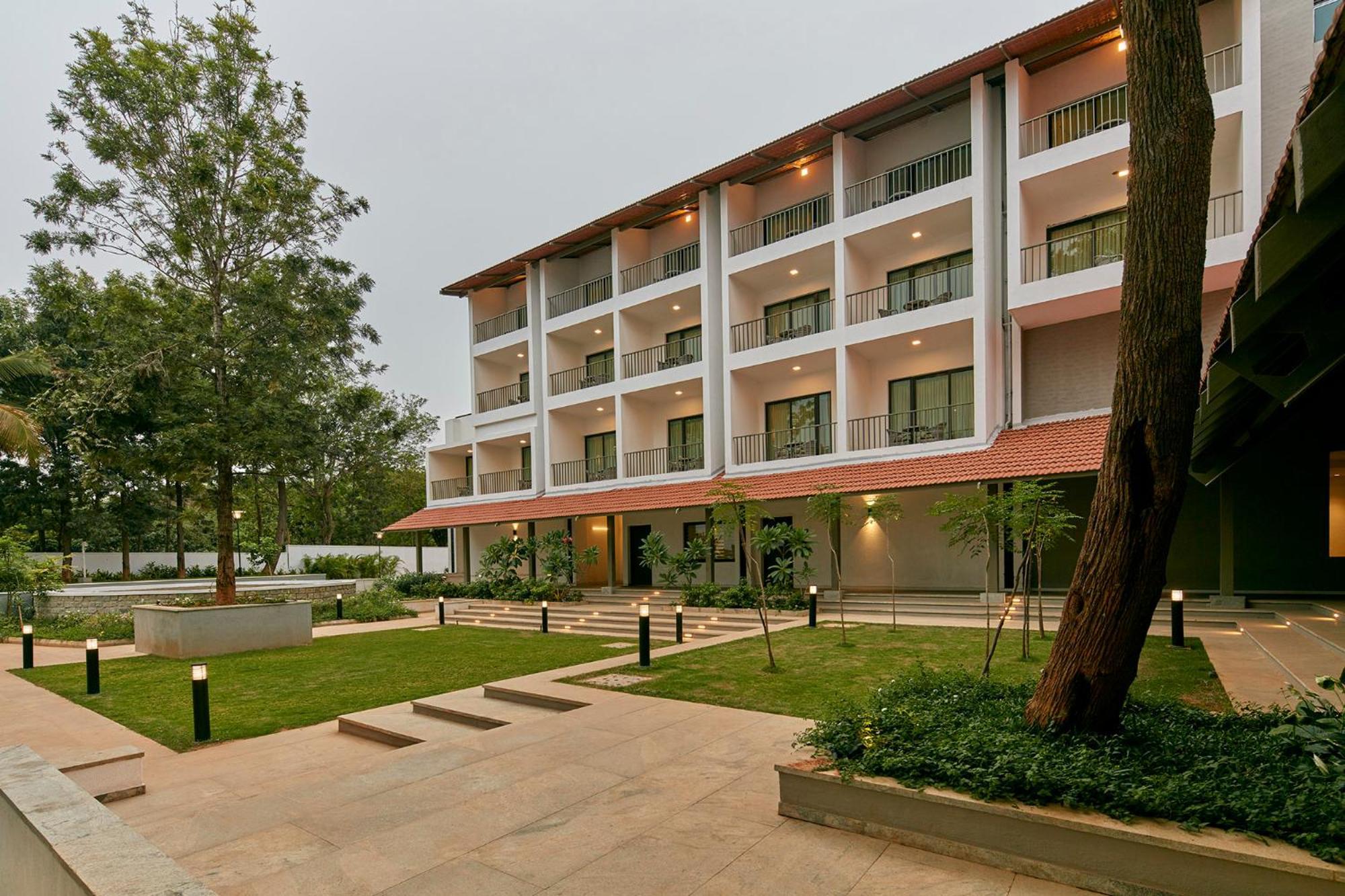 Signature Club Resort Devanahalli Eksteriør bilde